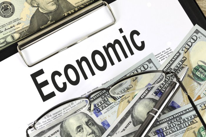 Economic - Free of Charge Creative Commons Financial 3 image Economic outlook